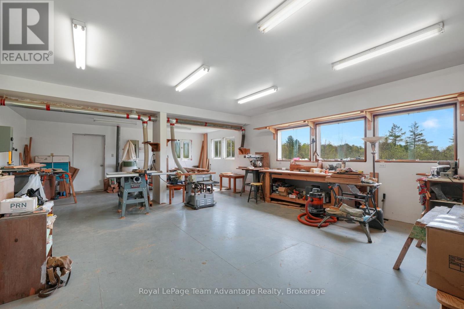 315 LORIMER LAKE ROAD - 29