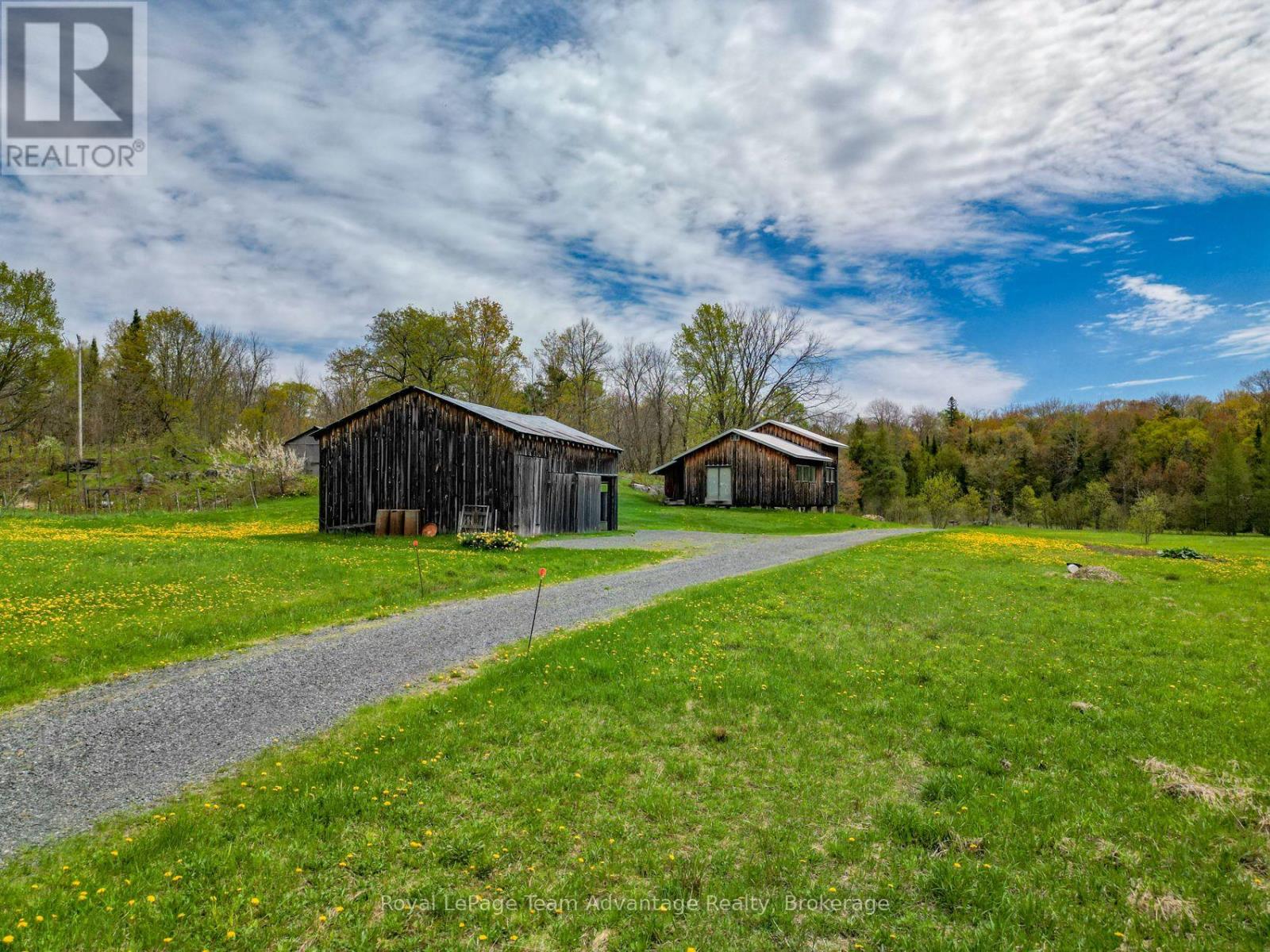 315 LORIMER LAKE ROAD - 26