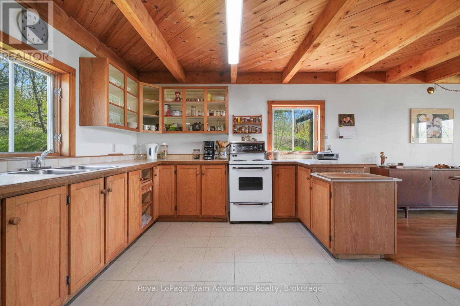 315 LORIMER LAKE ROAD - 11