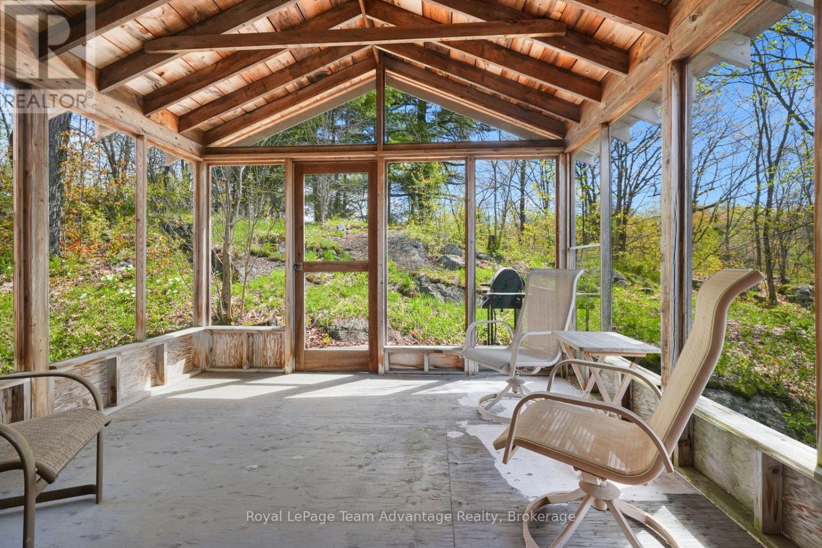 315 LORIMER LAKE ROAD - 15