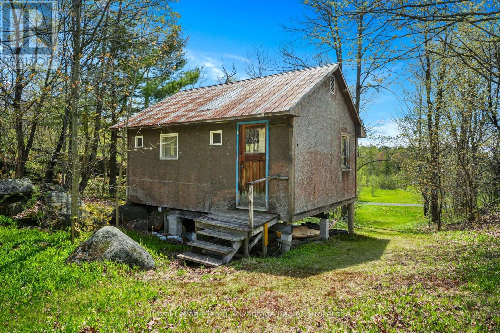 315 LORIMER LAKE ROAD - 35