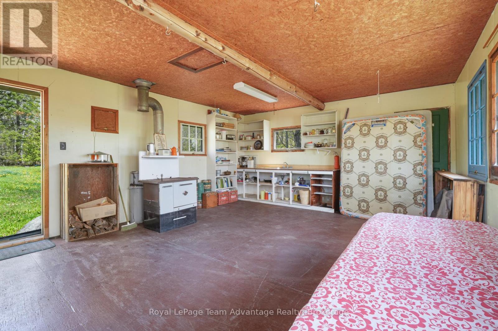 315 LORIMER LAKE ROAD - 36