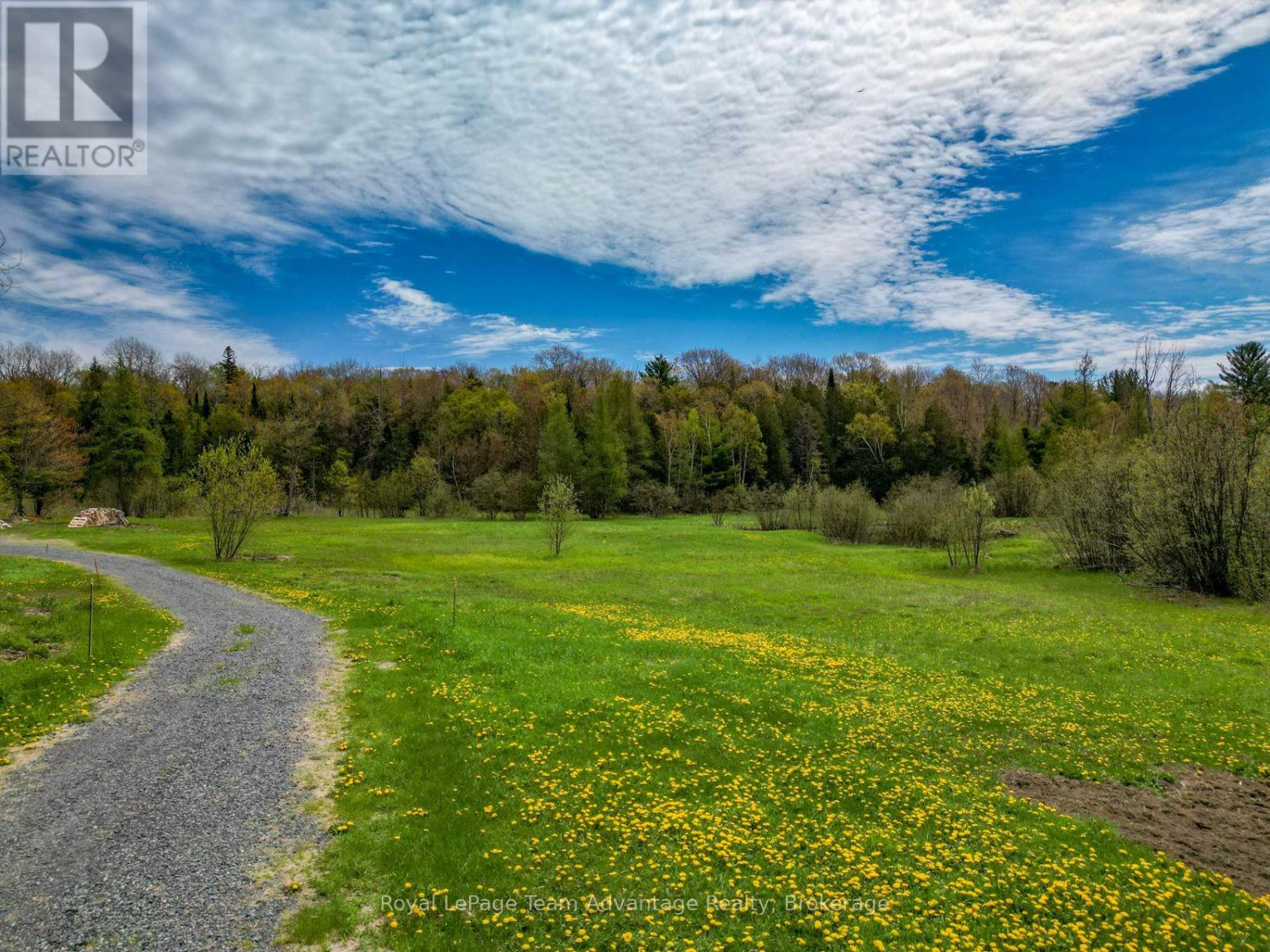 315 LORIMER LAKE ROAD - 32