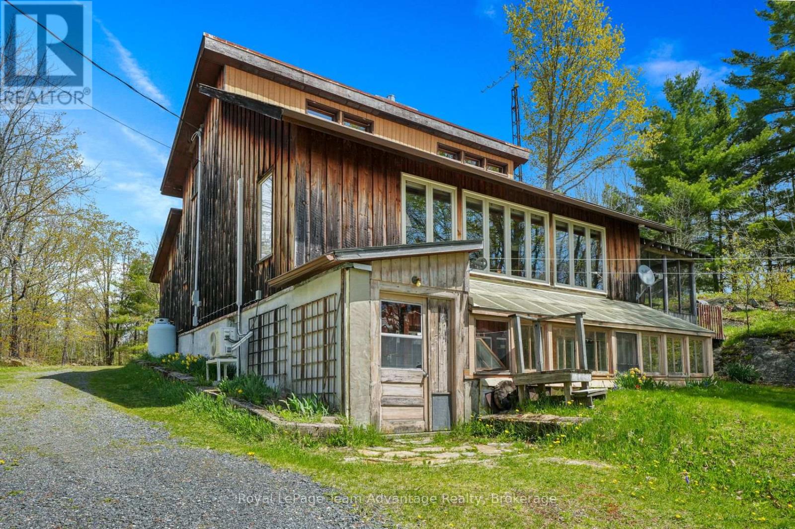 315 LORIMER LAKE ROAD - 9