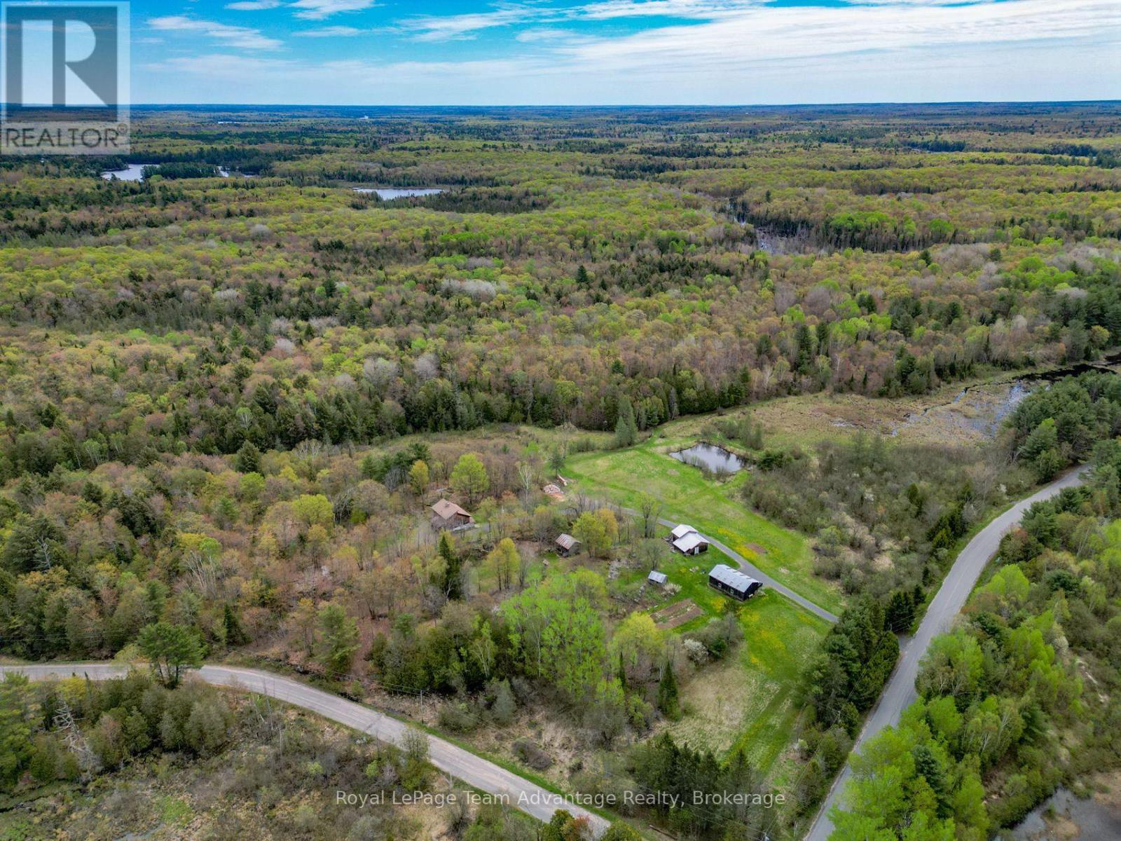 315 LORIMER LAKE ROAD - 42