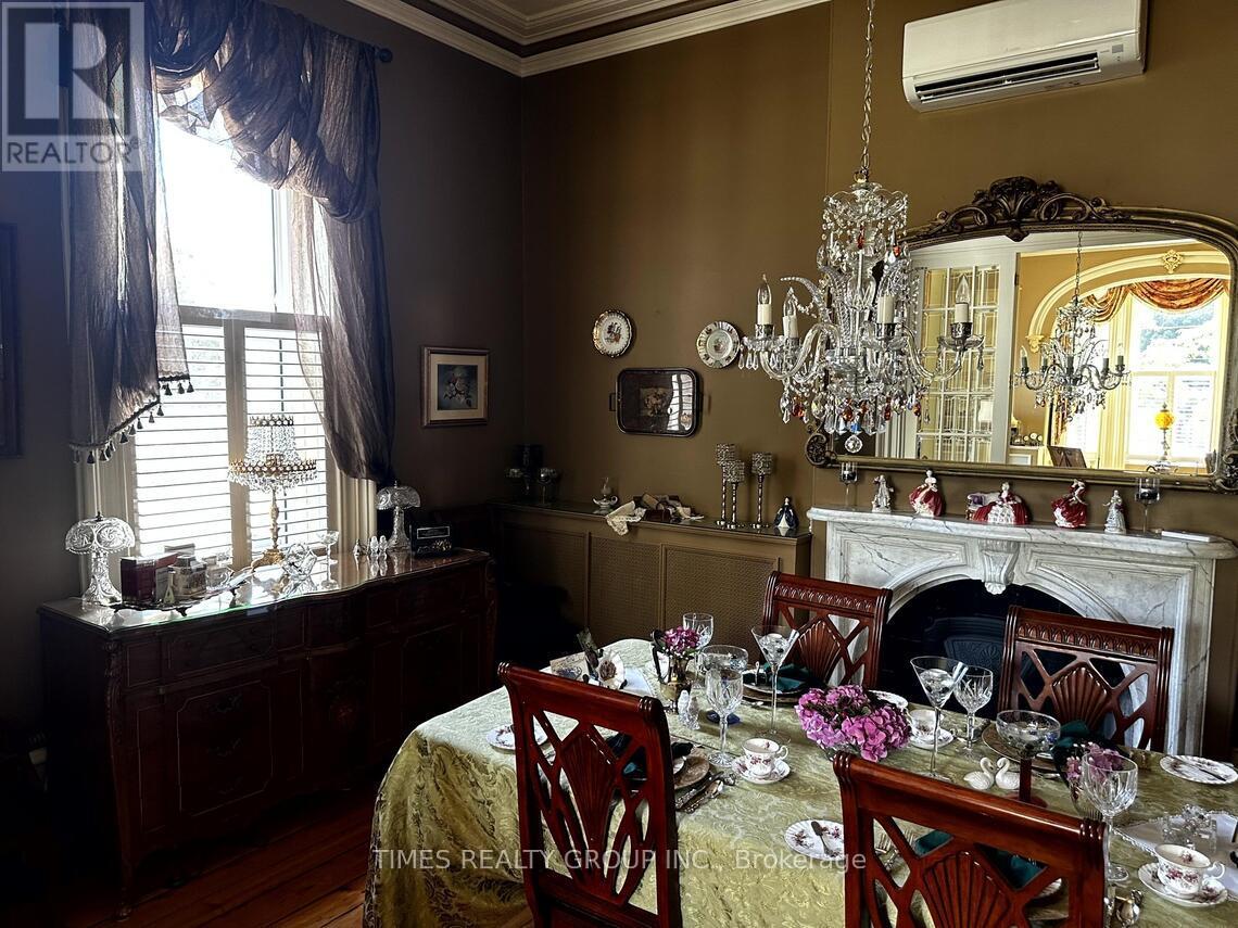 220 HIBERNIA STREET - 12