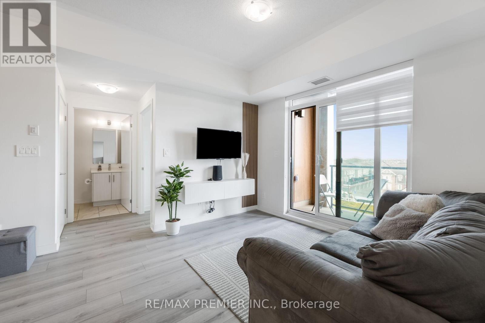 #510 1440 CLARRIAGE COURT - 18