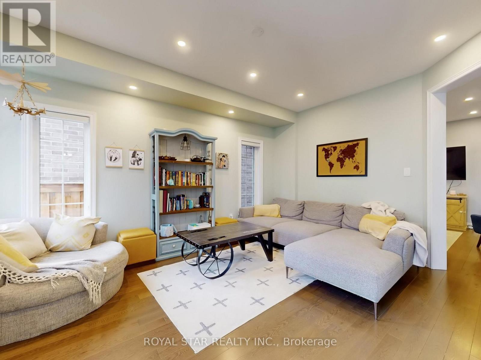 20 WALWORTH STREET - 9