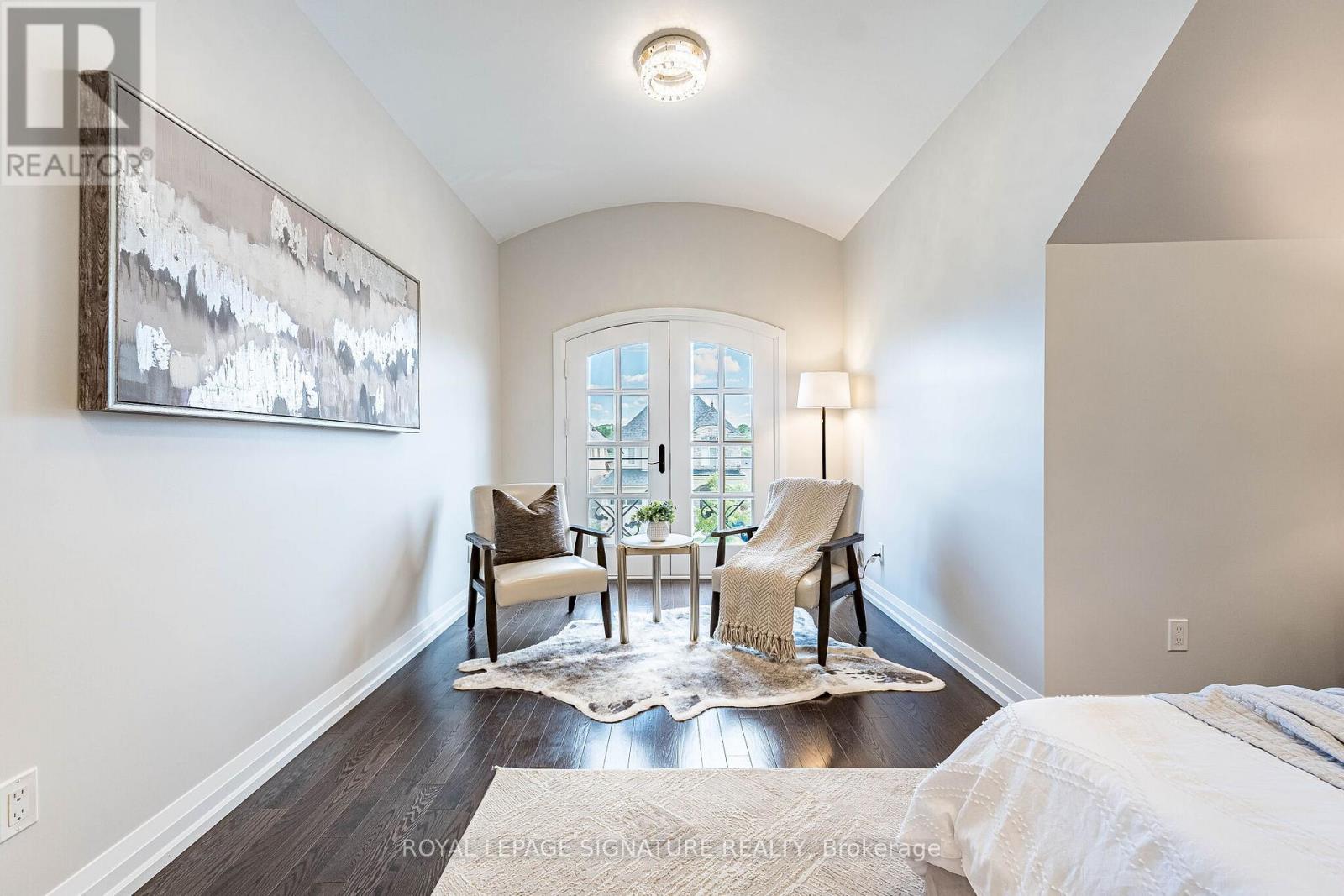 24 FOXTAIL COURT - 33