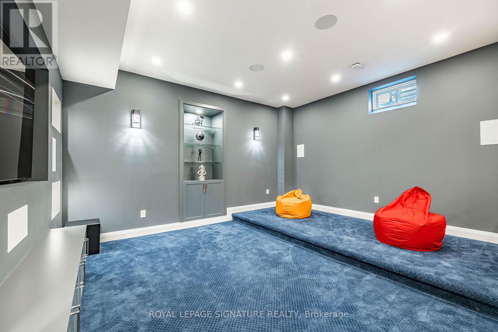 24 FOXTAIL COURT - 41