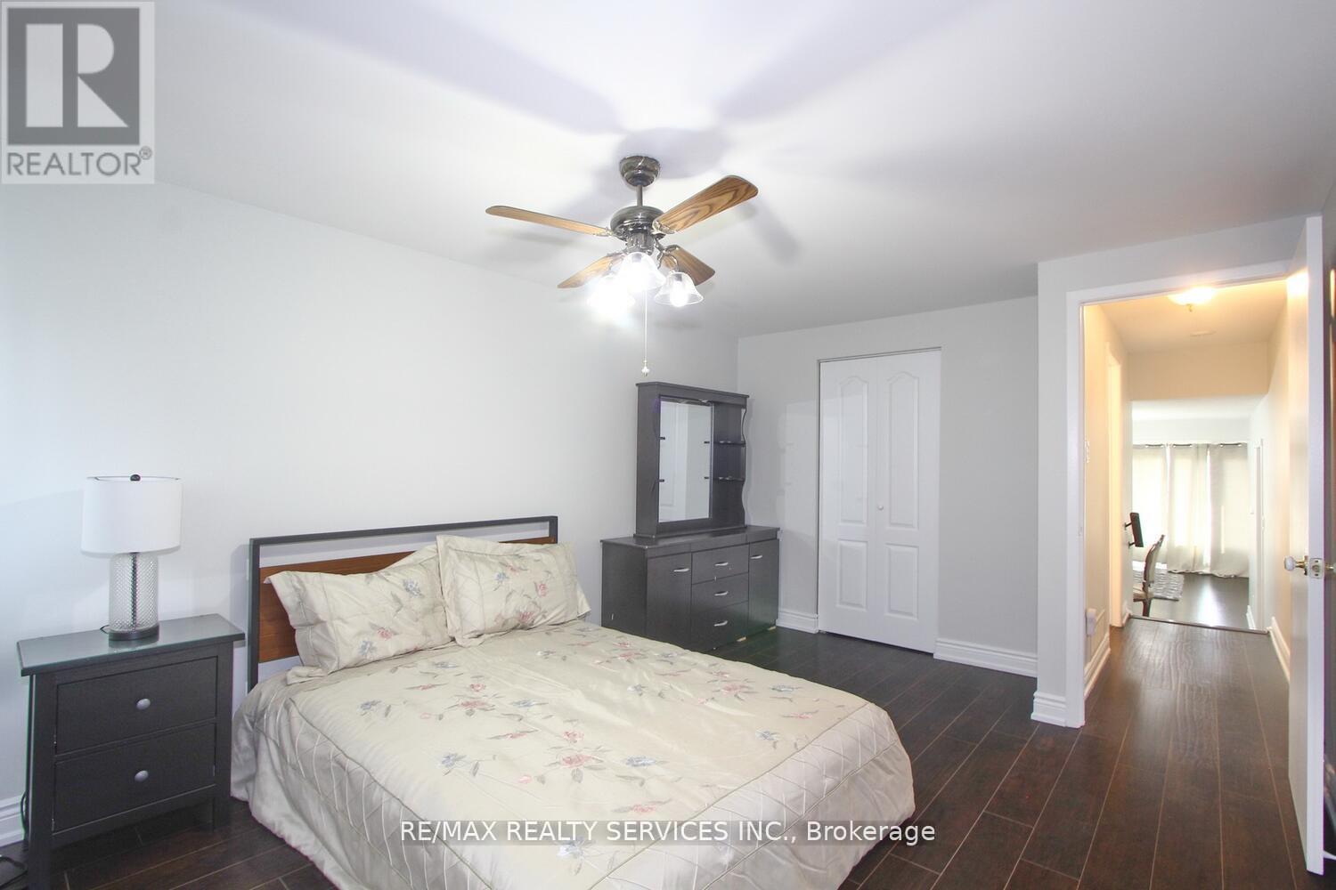 185 EARNSCLIFFE CIRCLE - 35