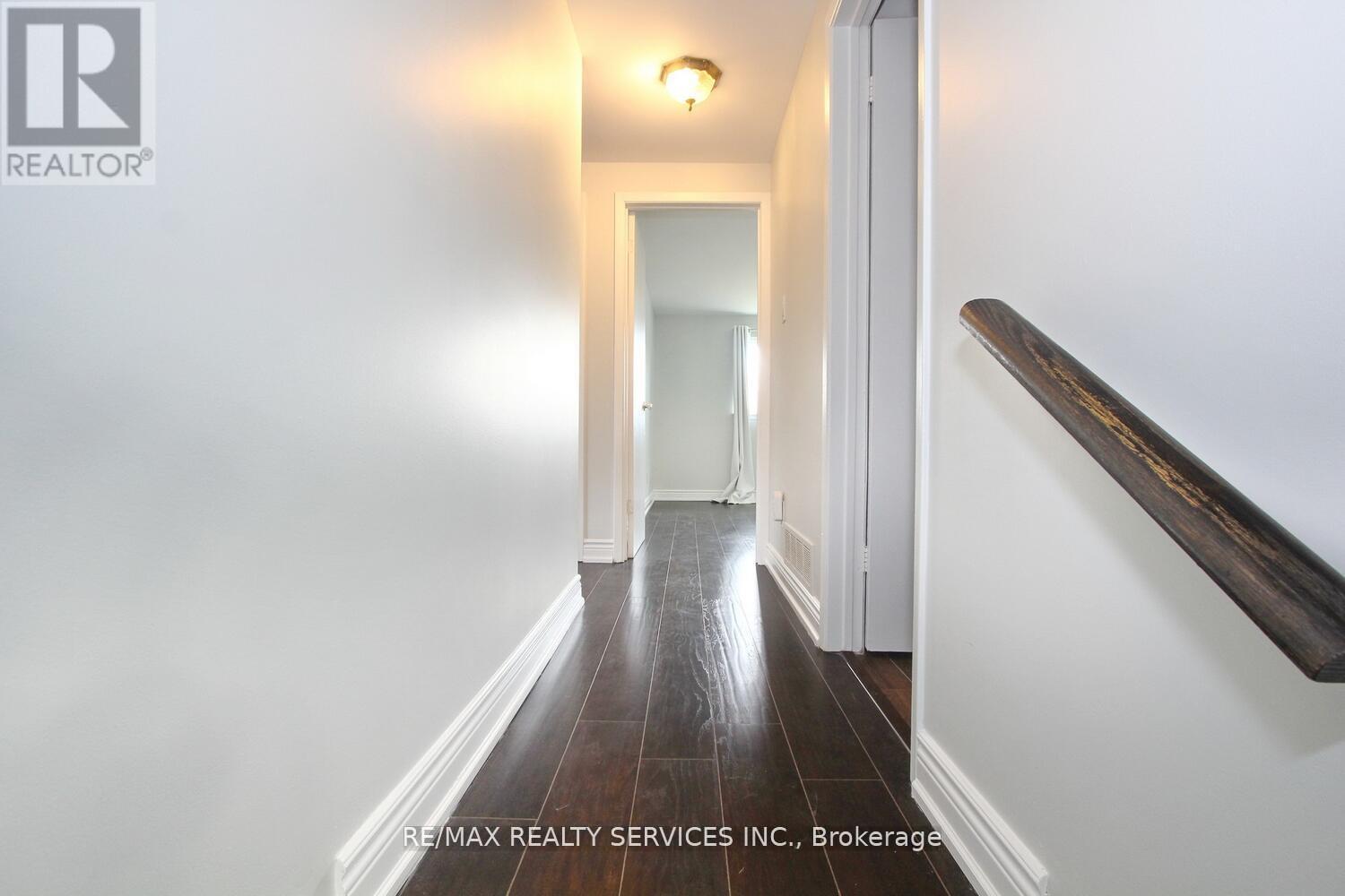 185 EARNSCLIFFE CIRCLE - 39