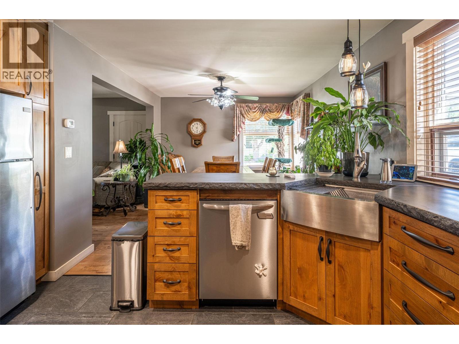 2885 Phillips Street - 10