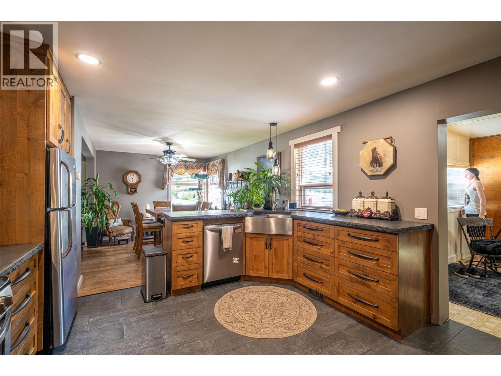 2885 Phillips Street - 13