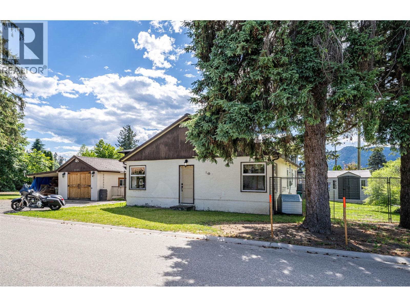 2885 Phillips Street - 3
