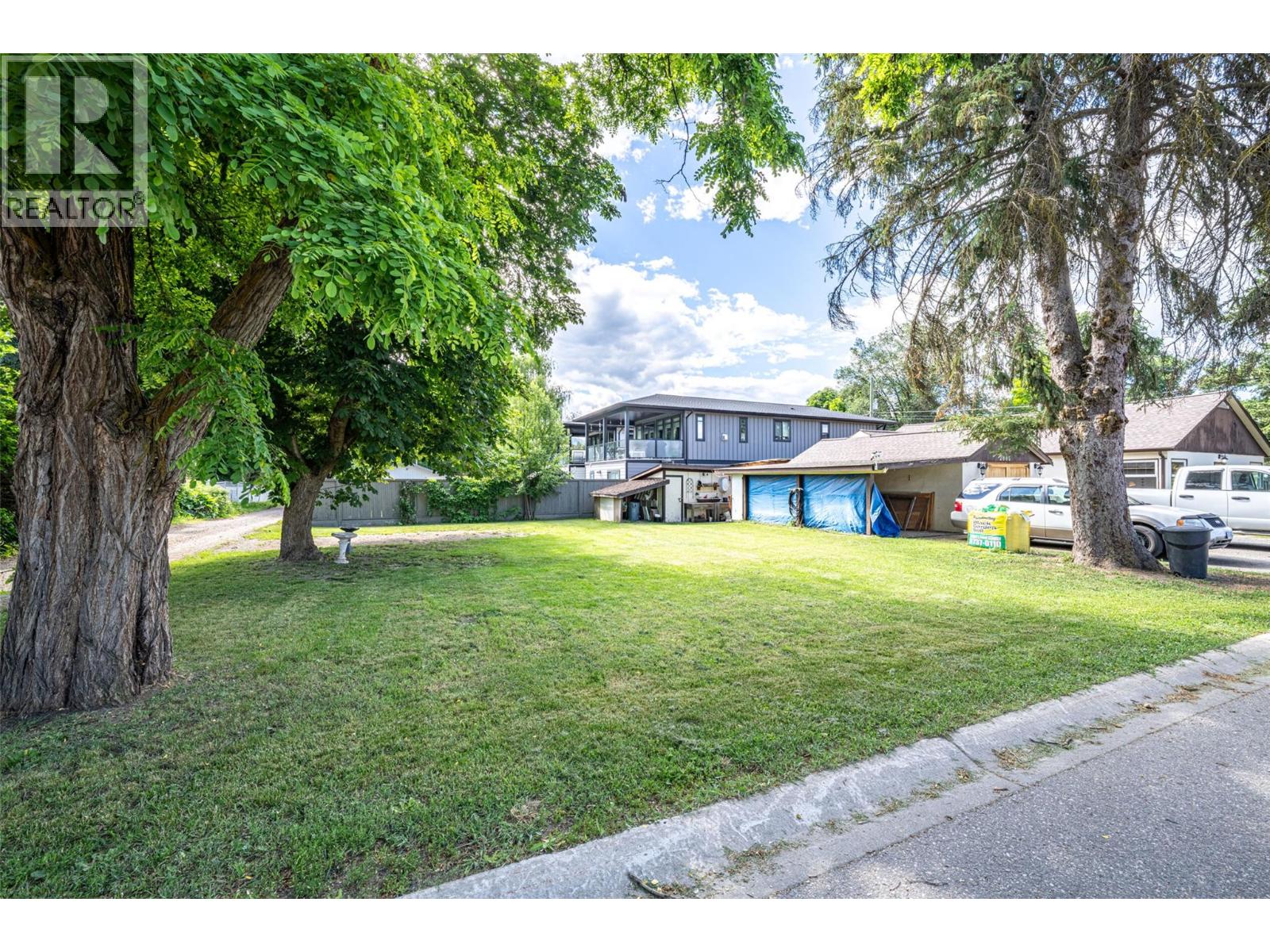 2885 Phillips Street - 39