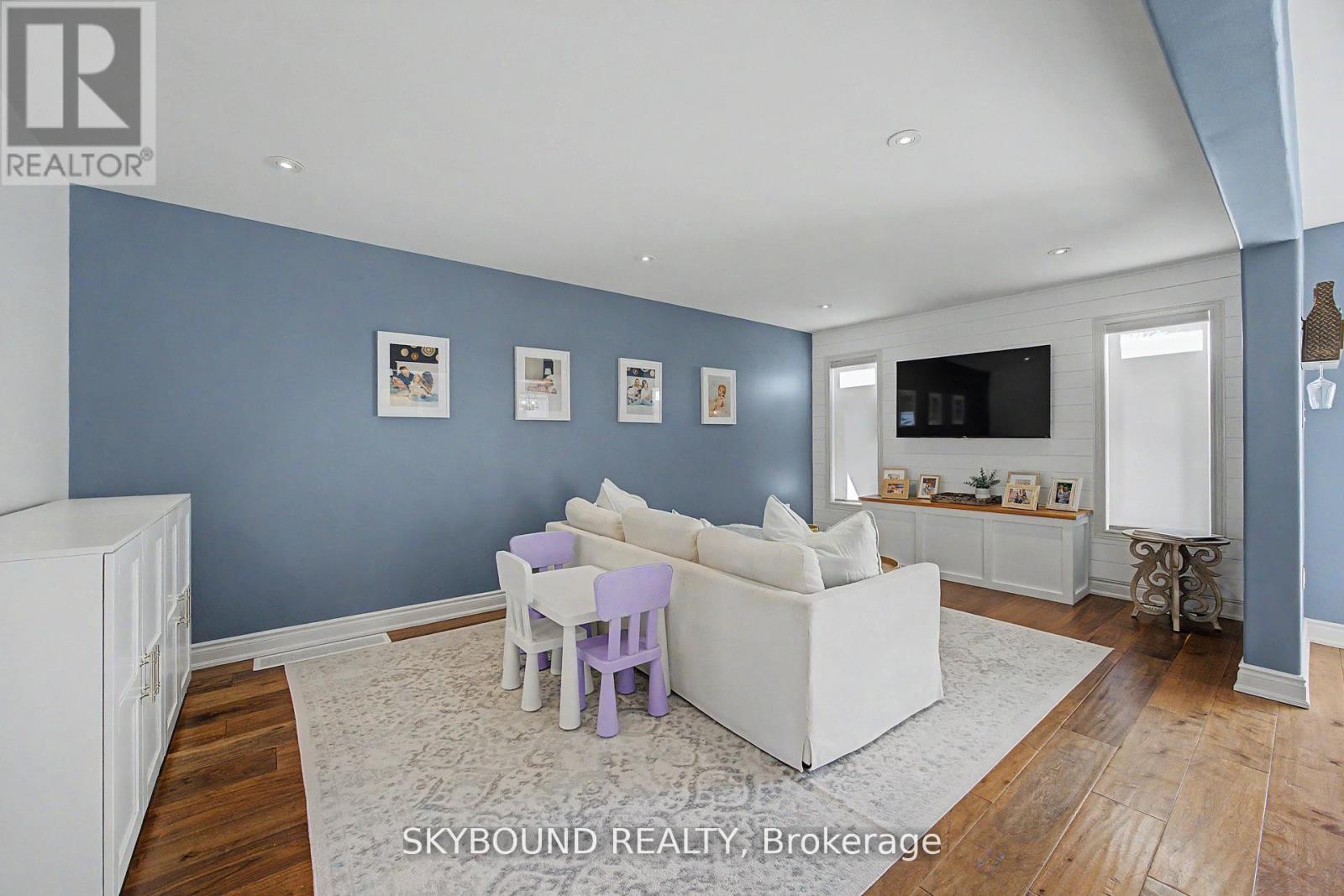 53 DIANA AVENUE - 11