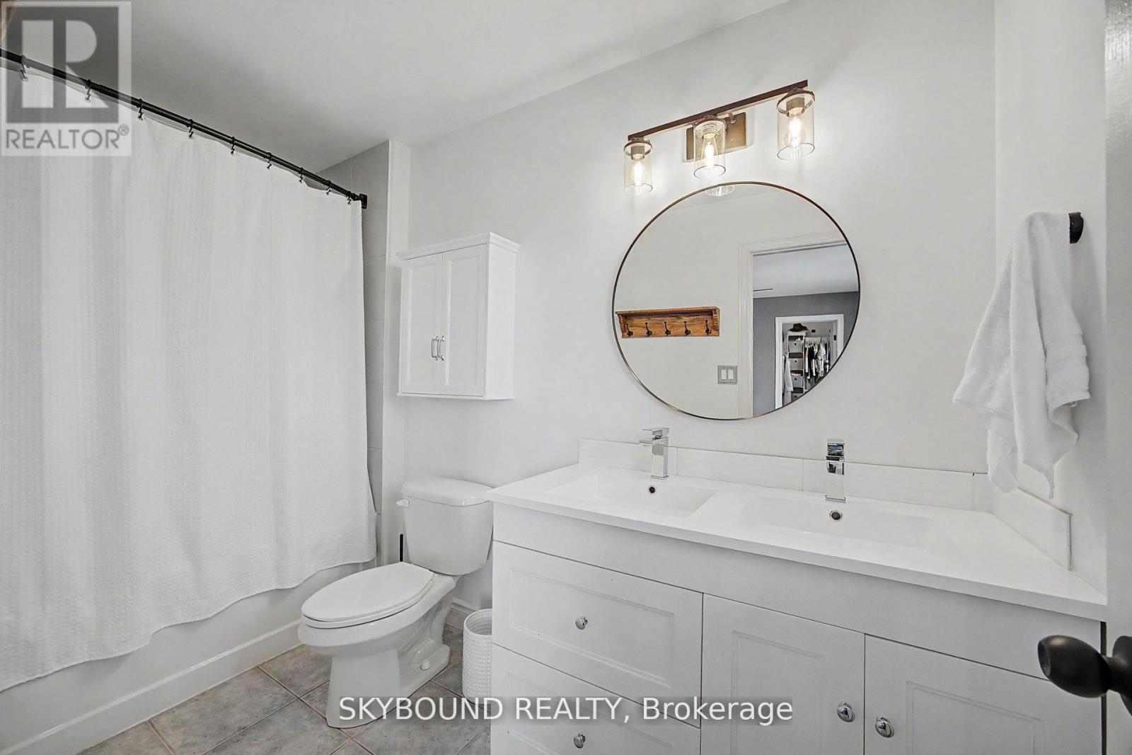 53 DIANA AVENUE - 29