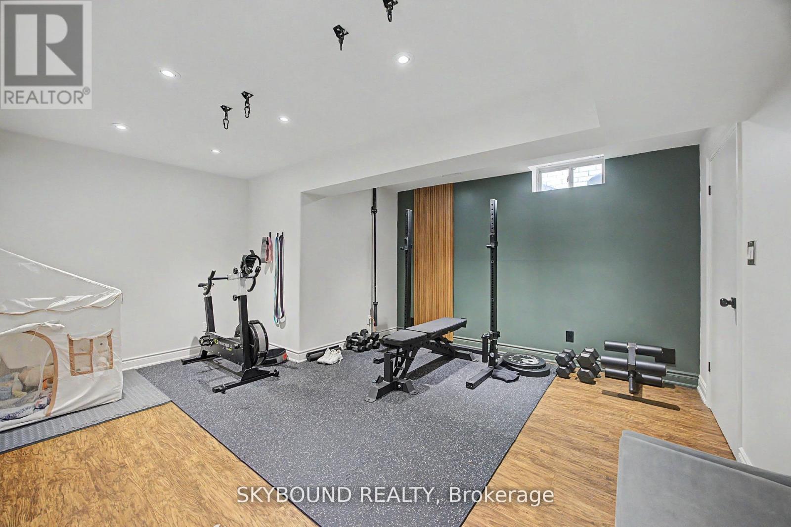 53 DIANA AVENUE - 37
