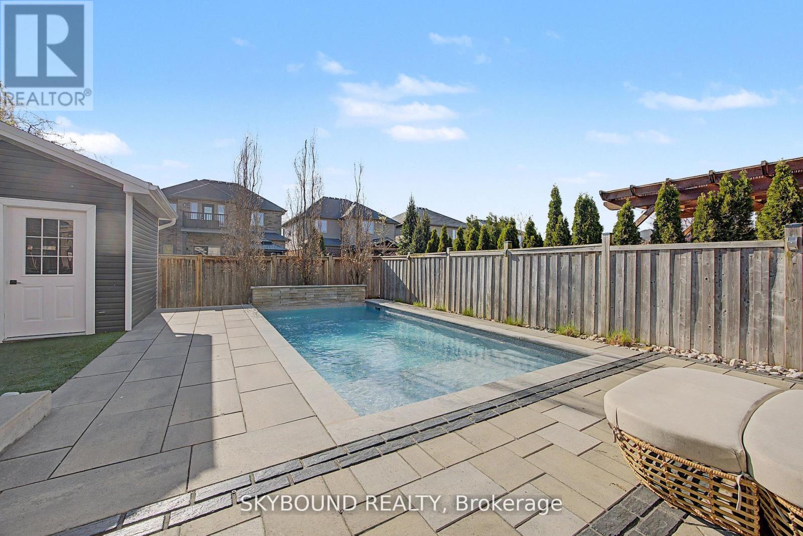 53 DIANA AVENUE - 43