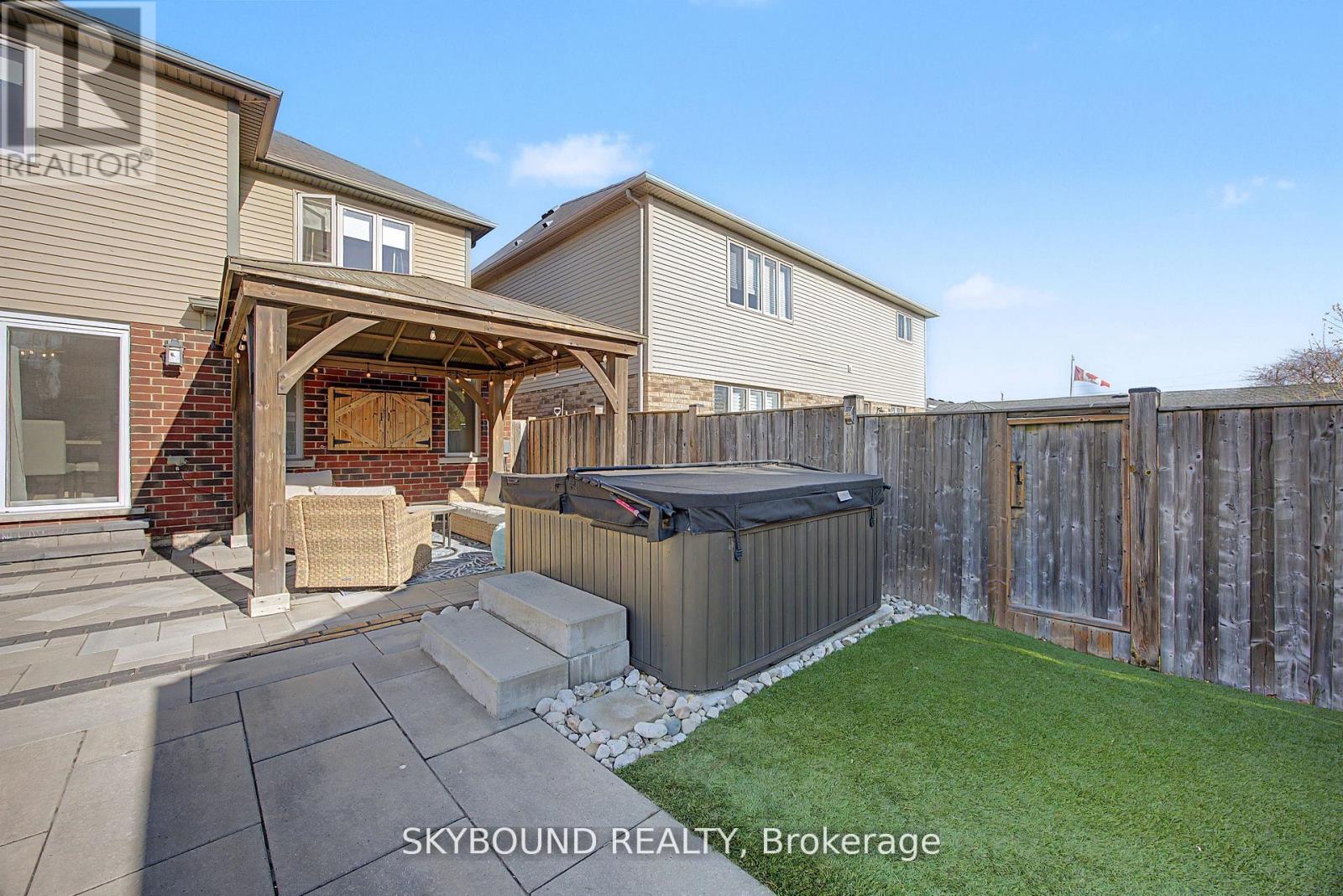 53 DIANA AVENUE - 44