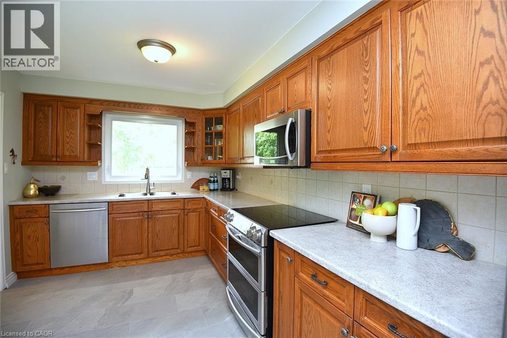 34 HOWARD Boulevard - 15