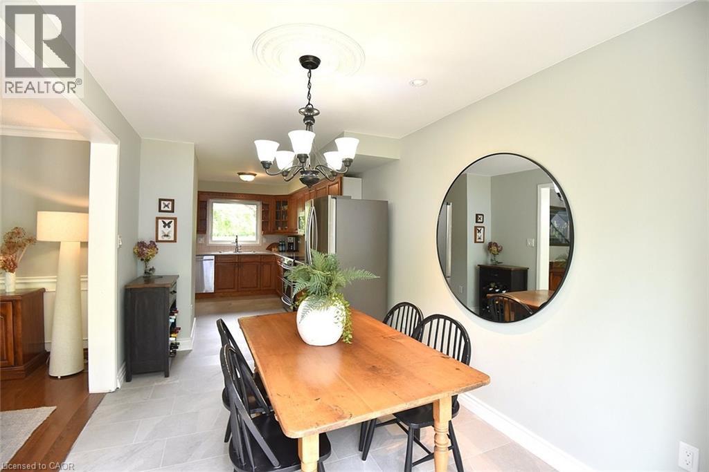 34 HOWARD Boulevard - 17