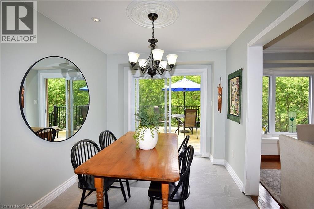 34 HOWARD Boulevard - 18
