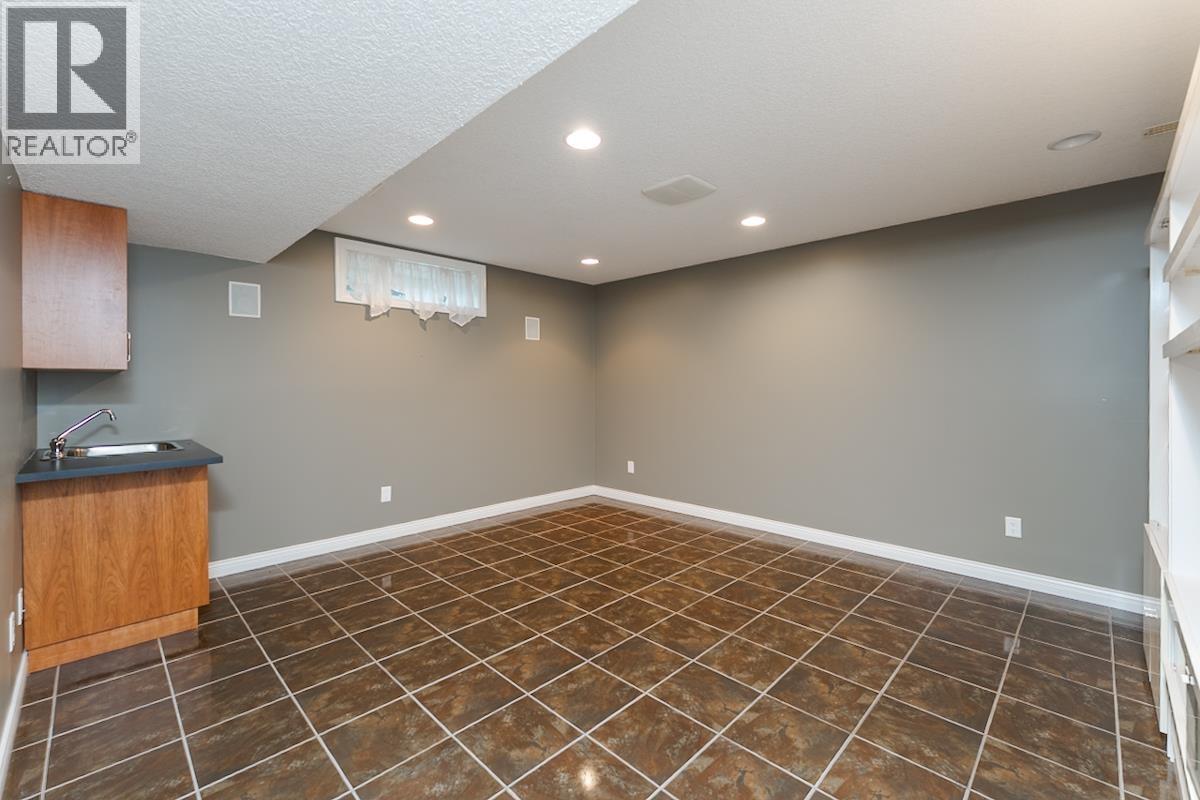 Photo 36 of 41 — 7825 GUERRIER PLACE · Prince George, BC