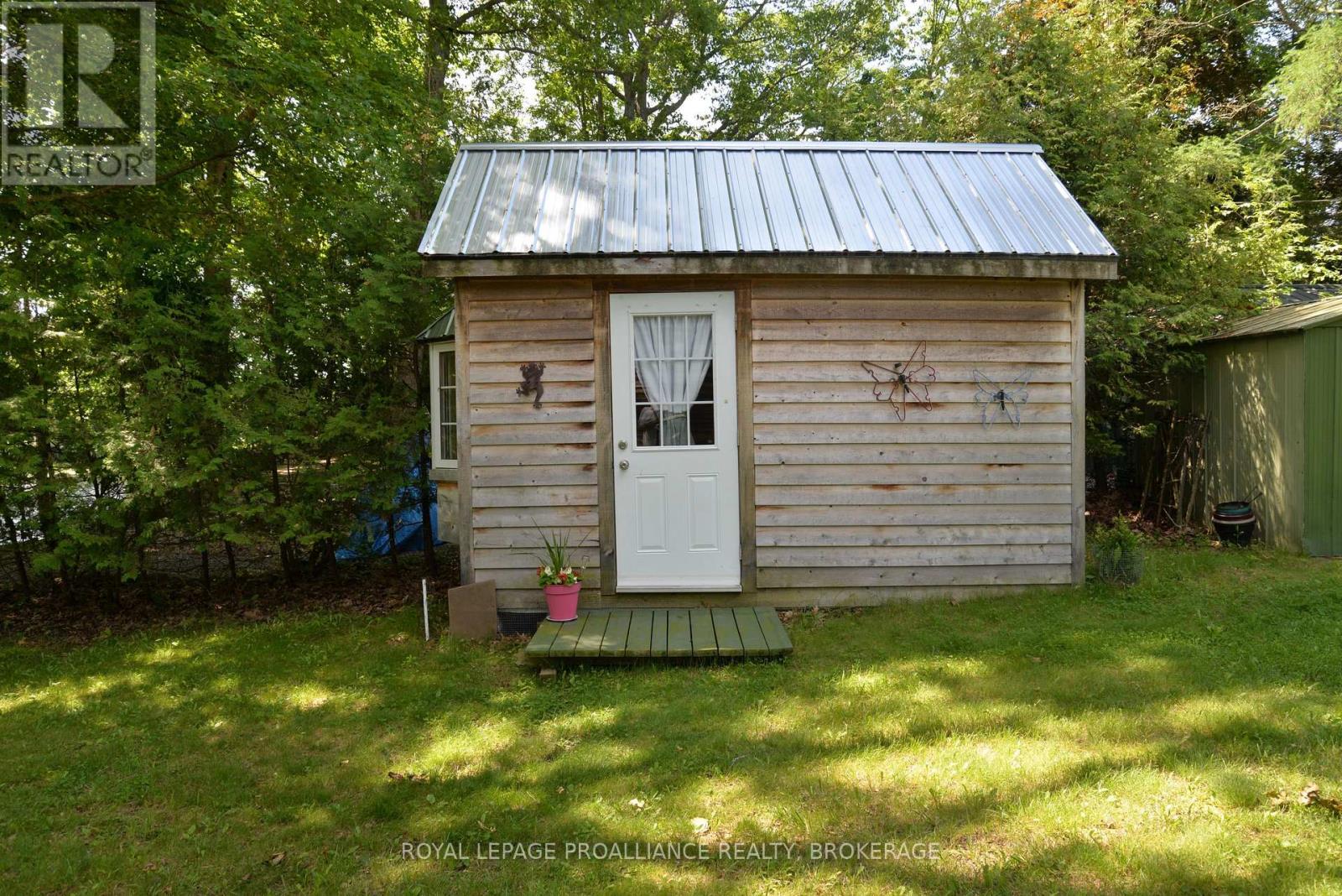 103 ESTATE ROAD - 43