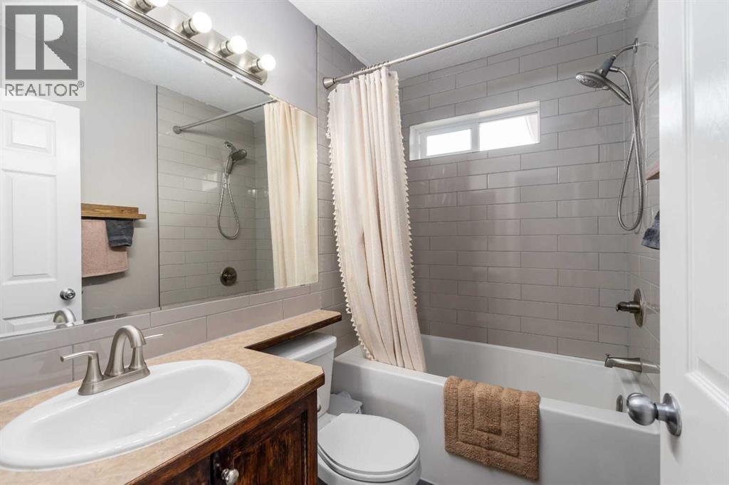 Primary ensuite
