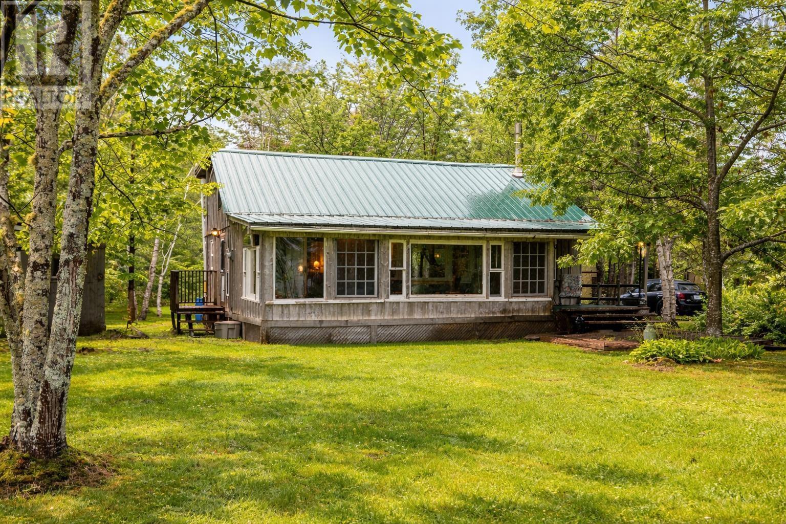 123 Fieldwood Lane - 1