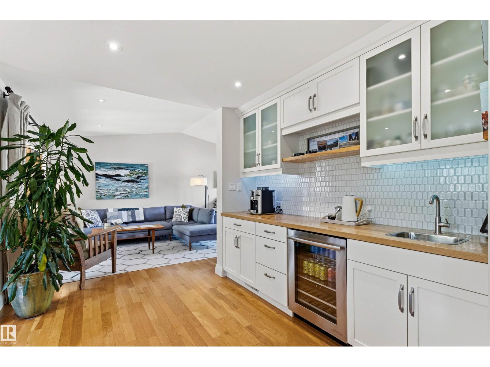 624 BUTCHART WD NW — photo 13