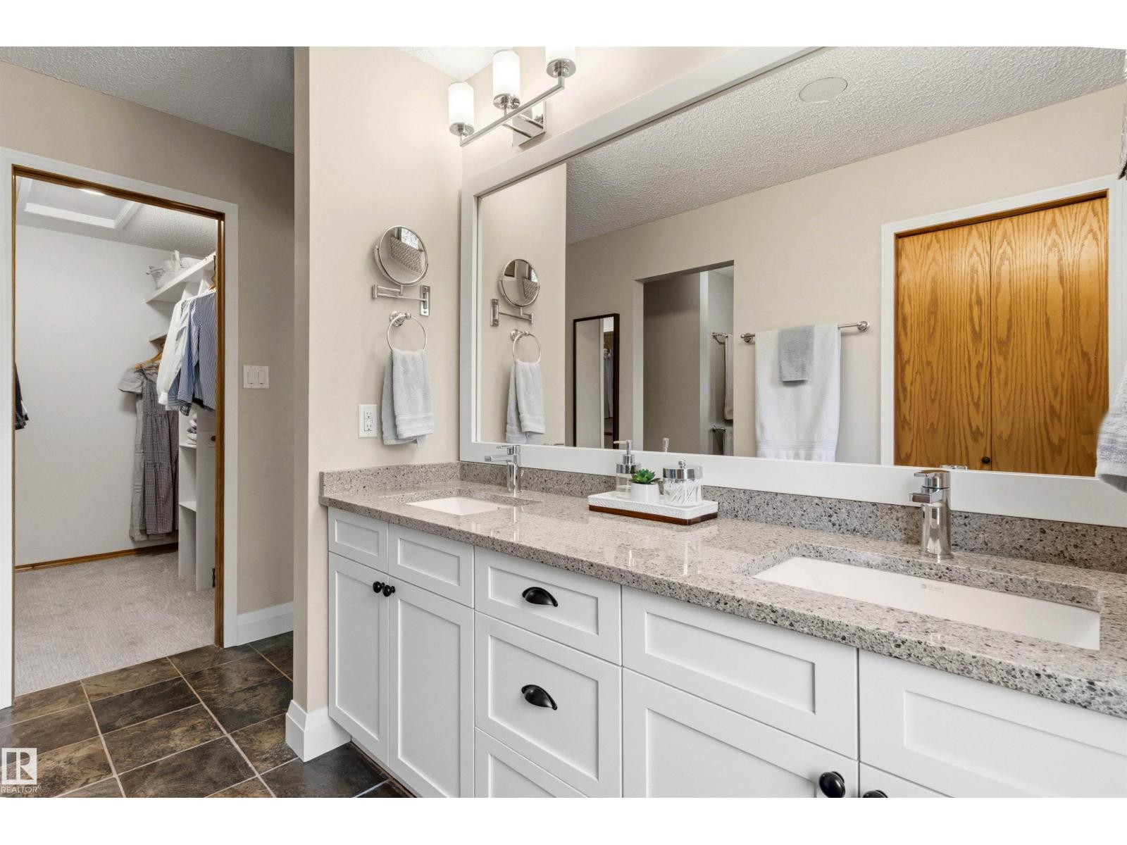 624 BUTCHART WD NW — photo 31
