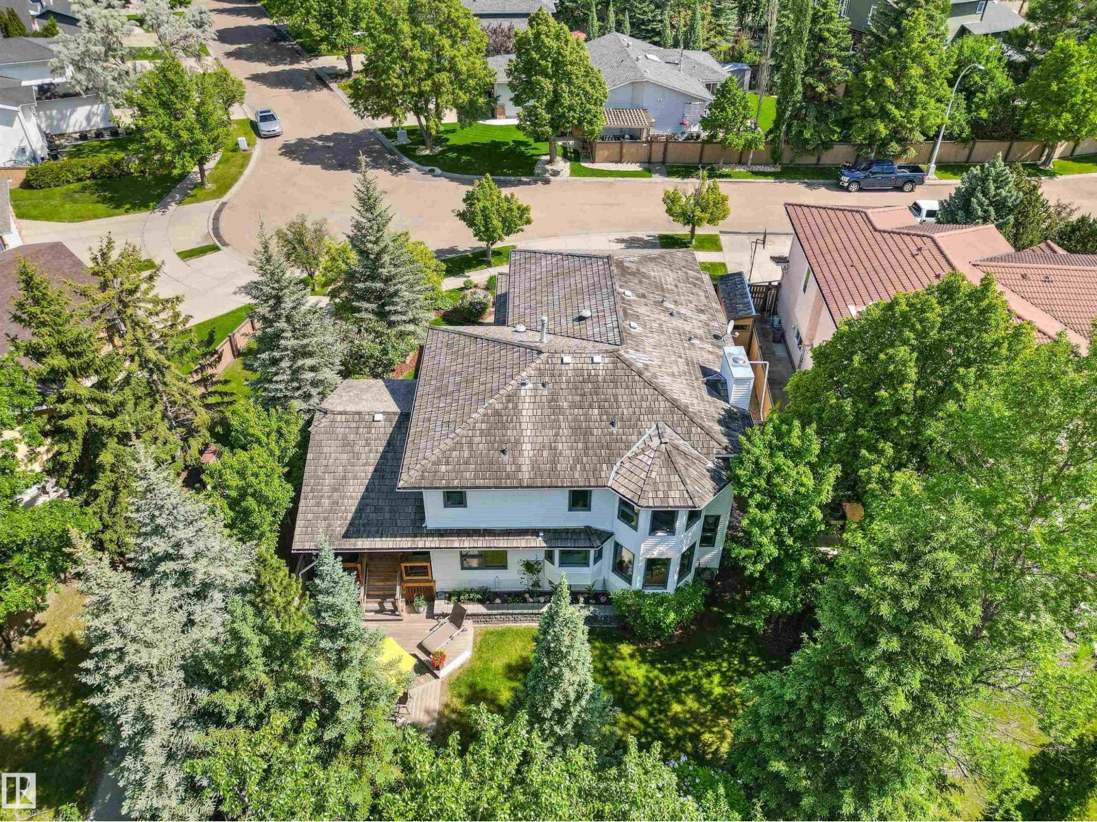 624 BUTCHART WD NW — photo 59