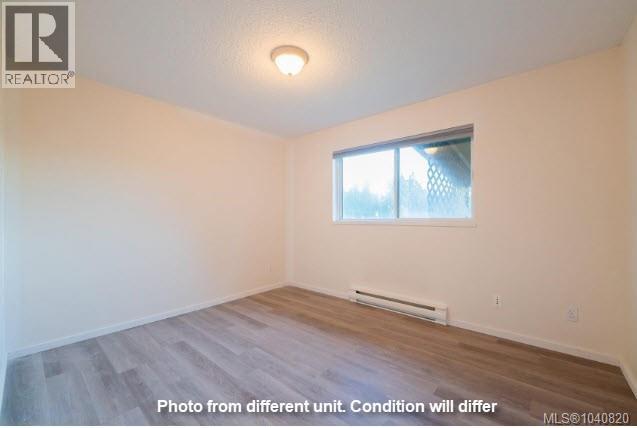 #16 745 Church St - 2