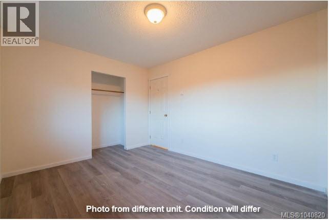 #16 745 Church St - 4
