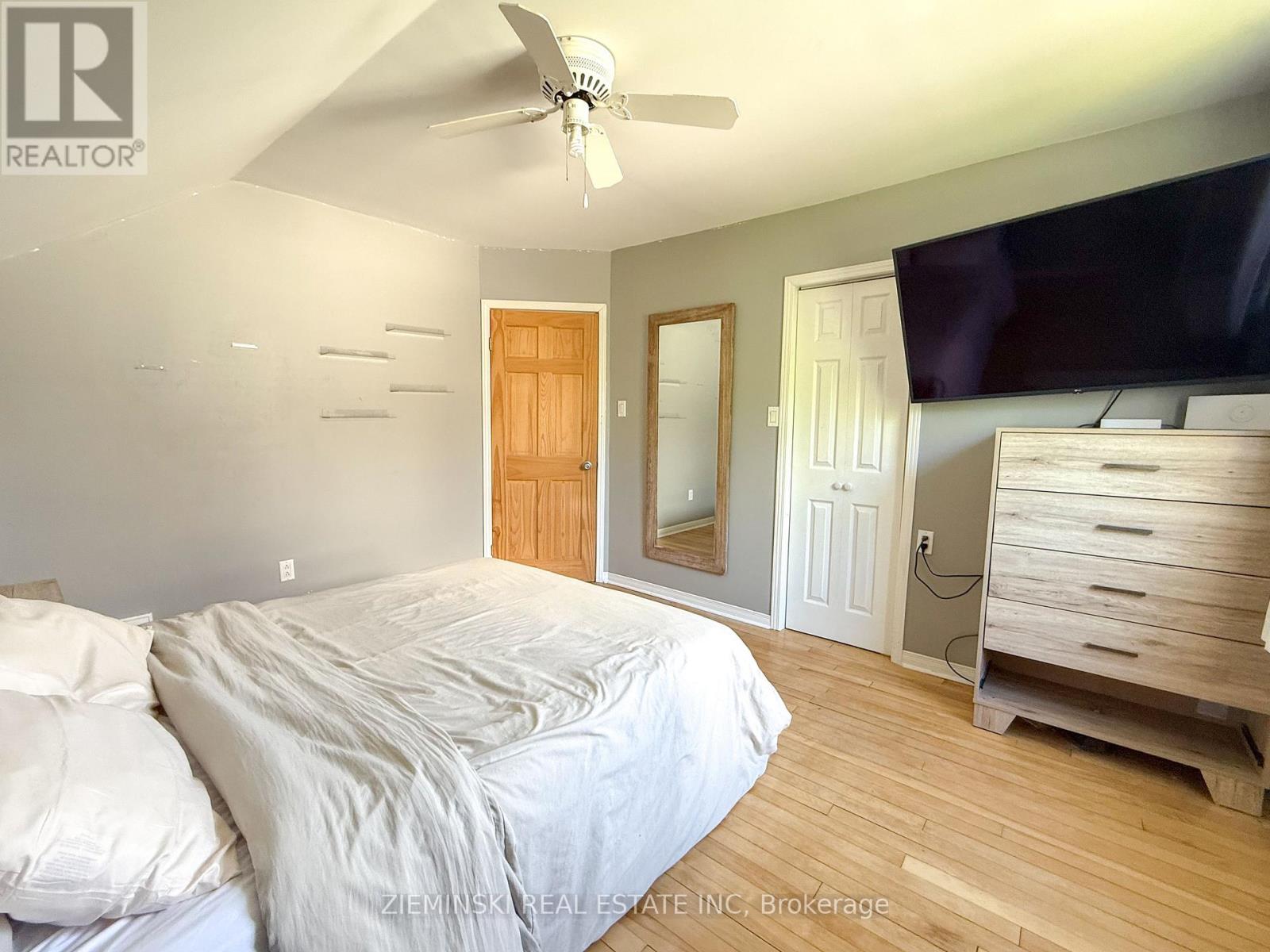 143 ESSEX AVENUE - 16