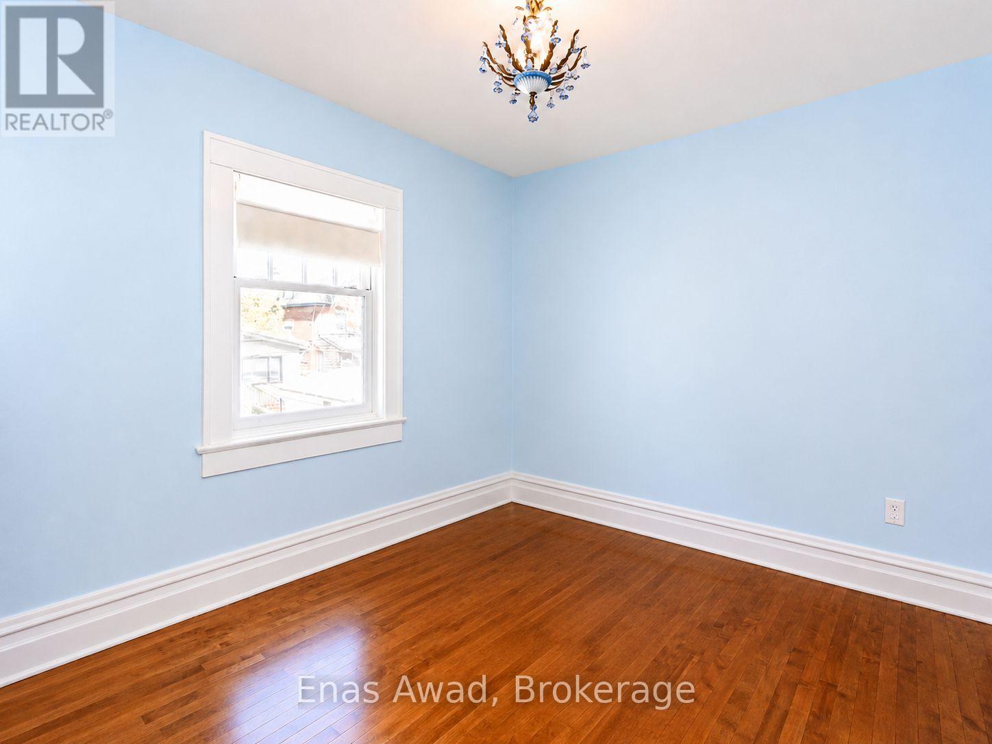 5 Bed, 2 Bath House for Rent in Ottawa – 405 3RD AVENUE, Ottawa – MLS# X13463416 - Image 11