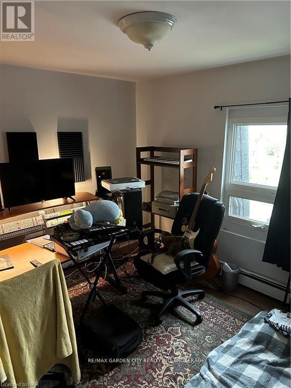 158A LAKE STREET - 13