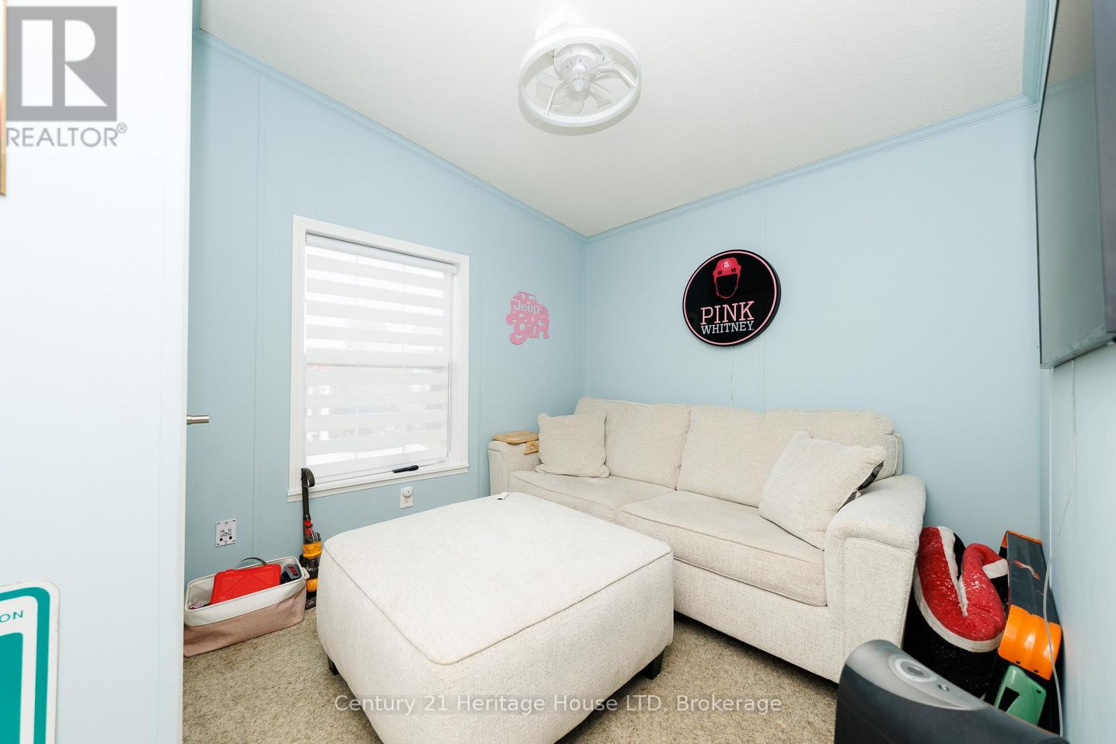 #268 3033 TOWNLINE ROAD - 20