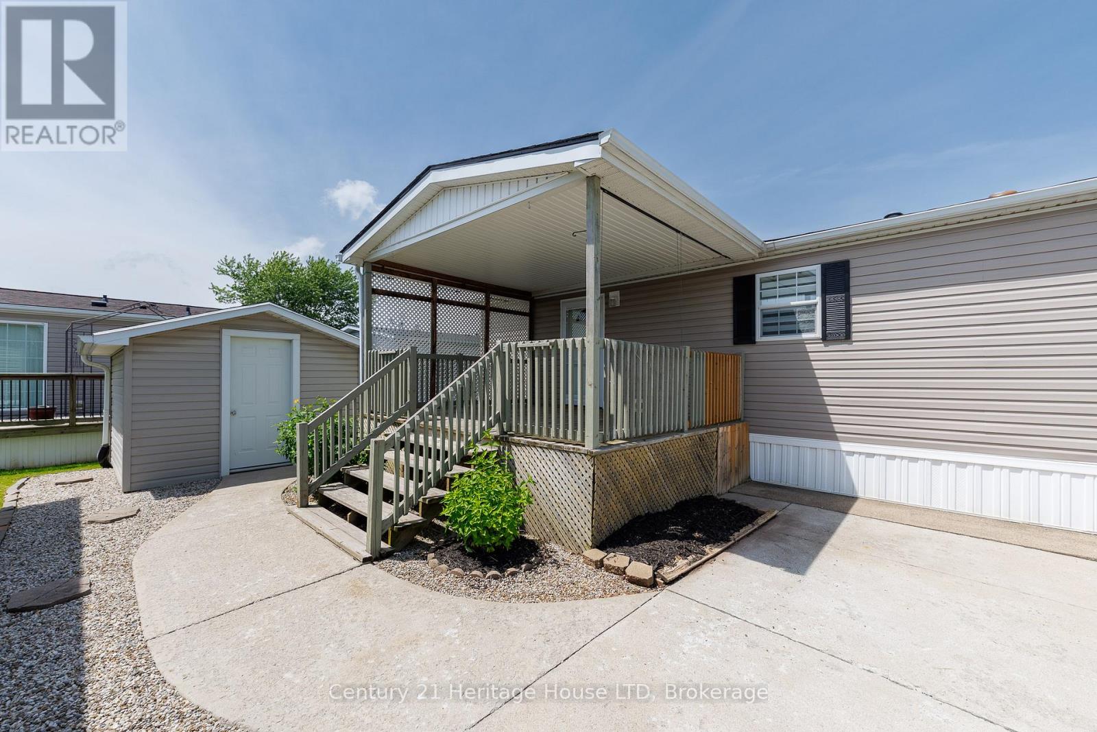 #268 3033 TOWNLINE ROAD - 4