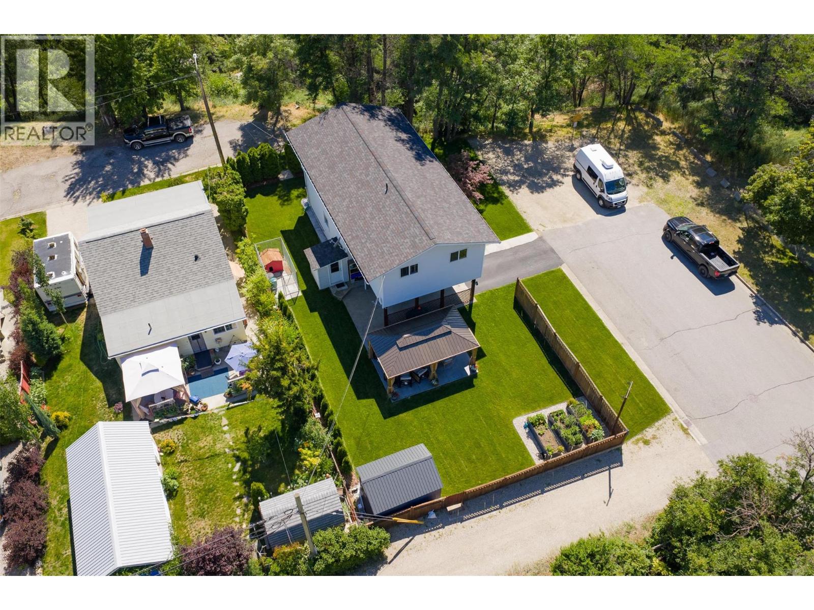 2007 Valleyview Drive - 3