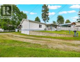 858 301st Street, Marysville, BC V1A3J9 Photo 44
