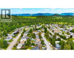 858 301st Street, Marysville, BC V1A3J9 Photo 46