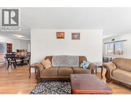 Living room - 858 301st Street, Marysville, BC V1A3J9 Photo 8