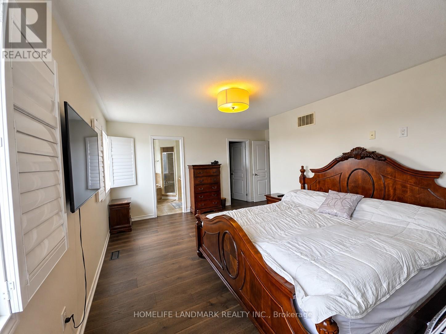 41 MANSARD DRIVE - 28