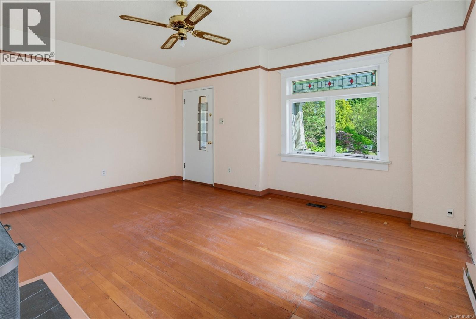 2960 Donald St - 12