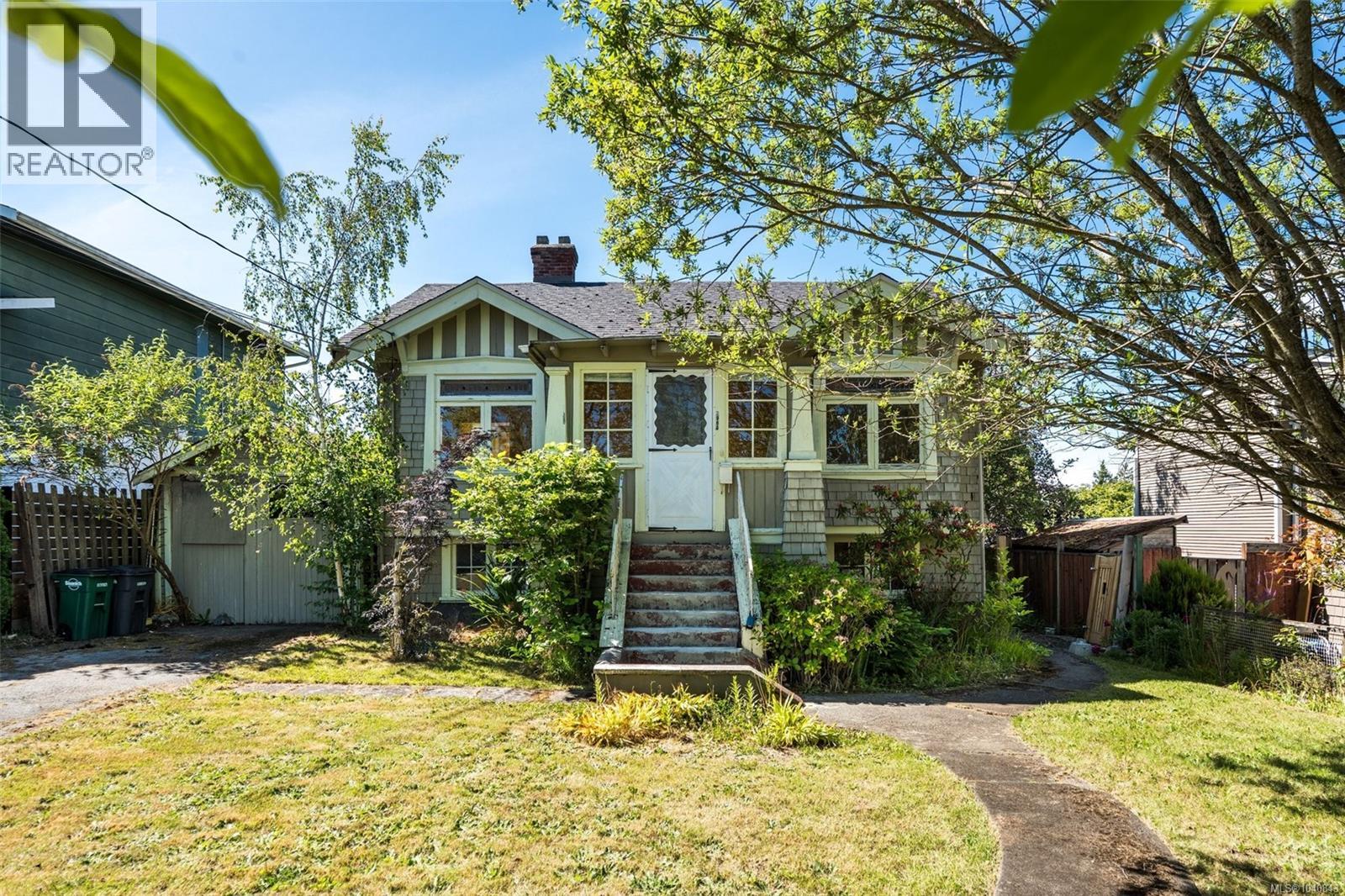 2960 Donald St - 2
