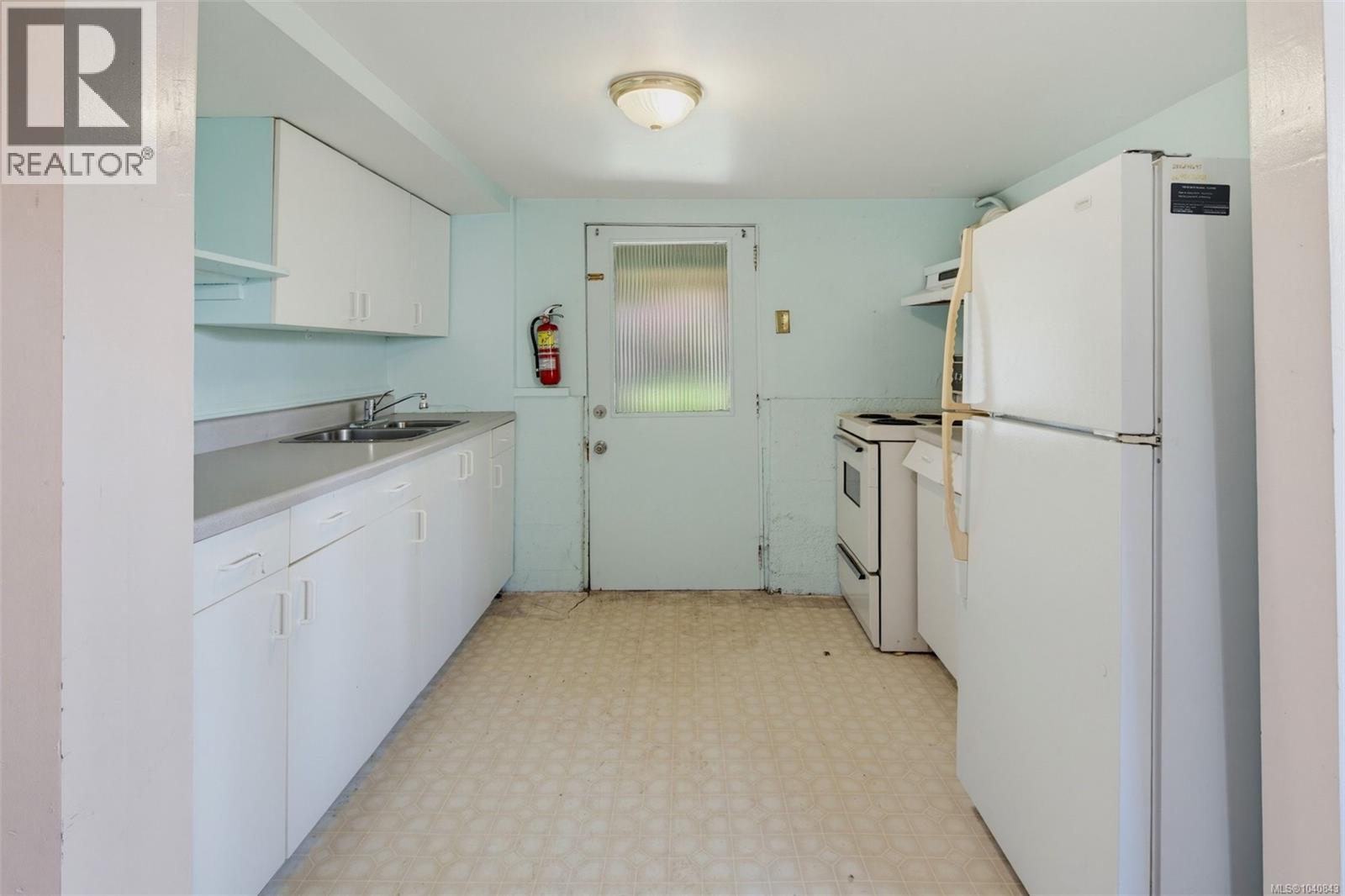 2960 Donald St - 32